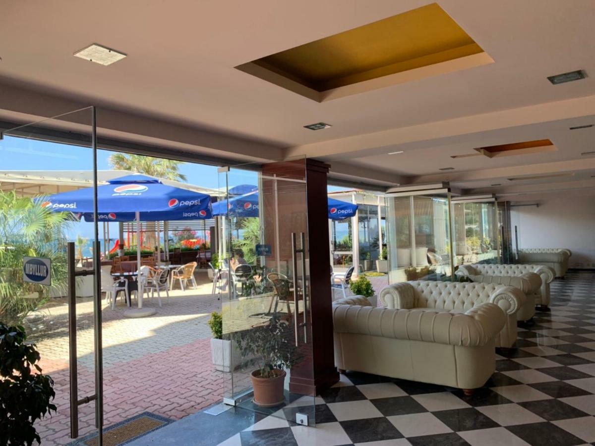 Hotel Ferrara Durrës Buitenkant foto